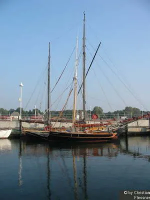 Traditionsschiff im Museumshafen Hansestadt Rostock